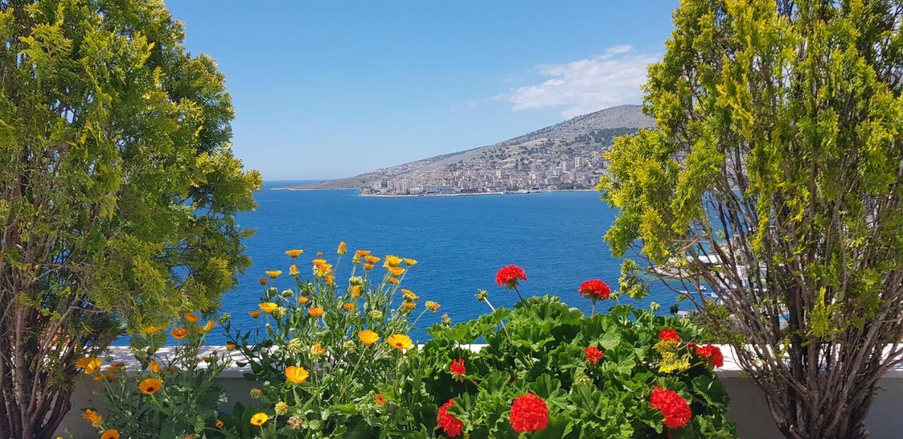 Asi Rooftop Hotel Sarandë Buitenkant foto